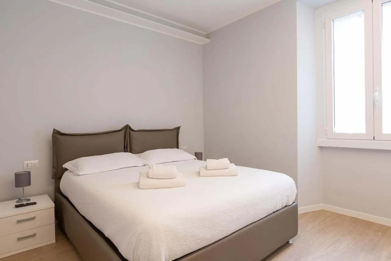 Milano Centrale Modern Apartment ميلان