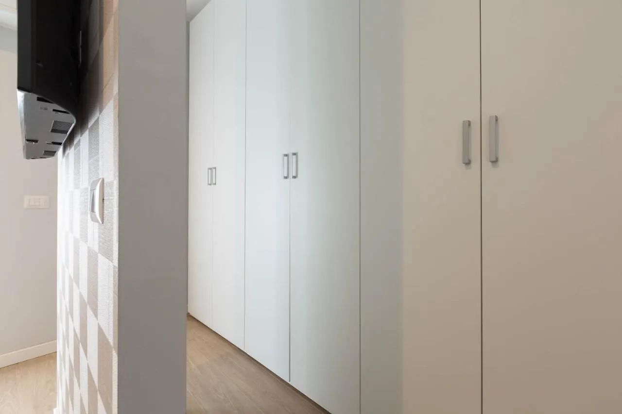 Milano Centrale Modern Apartment