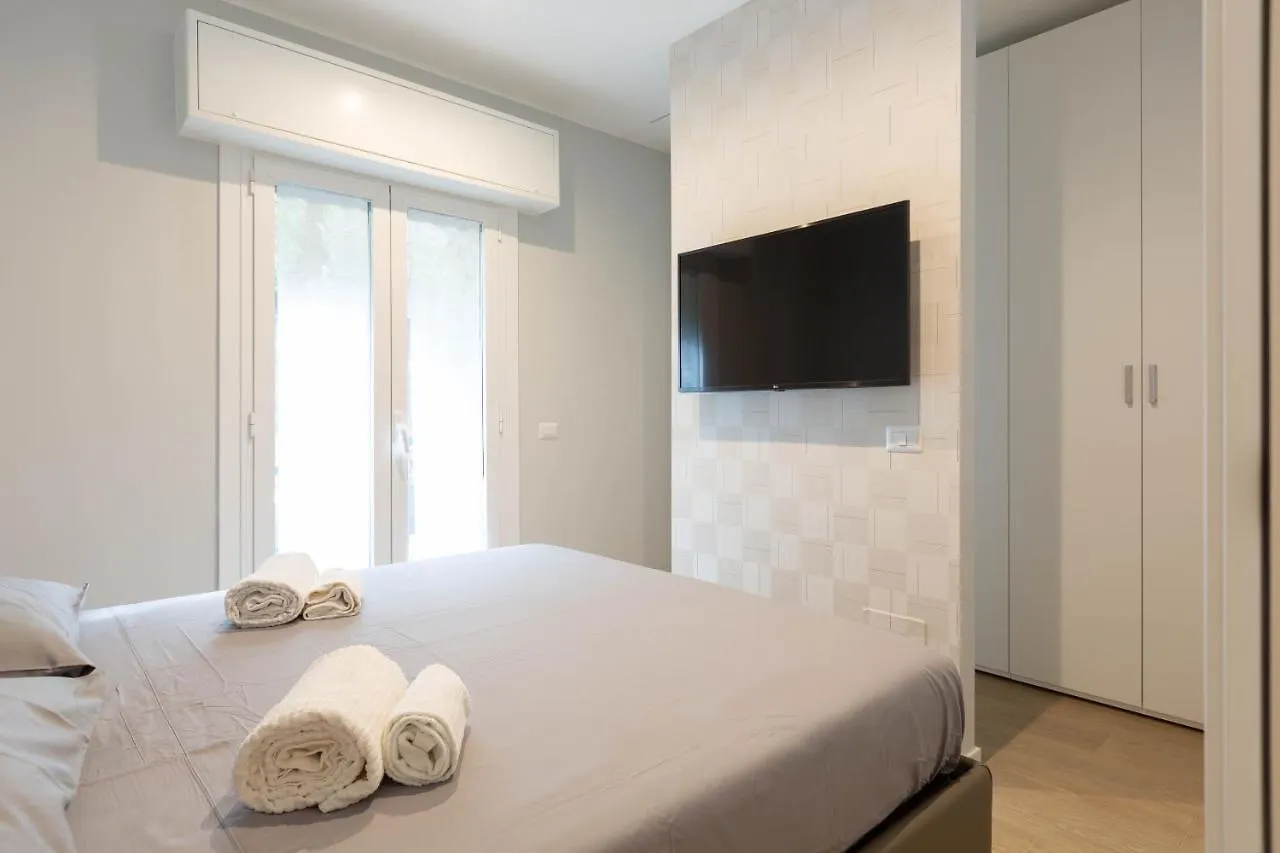 Milano Centrale Modern Apartment 0*, Milan